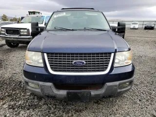 2003 Ford Expedition XLT Value with VIN 1FMPU16W23LC25829, listed as a Copart auction lot 42344235 with 233,990 mi miles and Salvage Title. Bid and sale history available at carsss.com. Image 5.