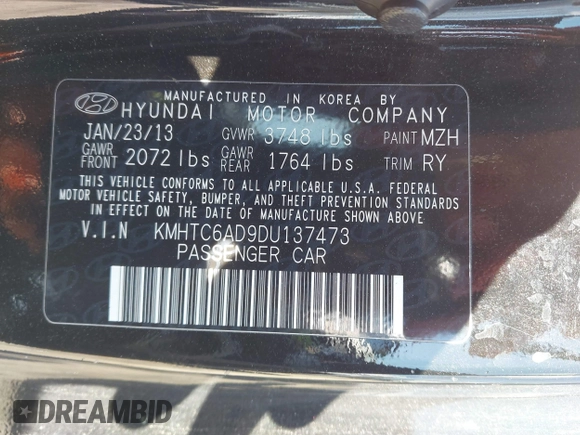 2013 Hyundai Veloster w/Gray Int with VIN KMHTC6AD9DU137473, listed as a IAAI auction lot 41846203 with 67,781 mi miles. Bid and sale history available at carsss.com. Image 9.