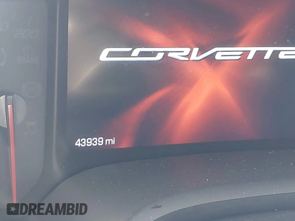 2019 Chevrolet Corvette 1LT z VIN 1G1YB2D74K5102125, wystawiony jako IAAI lot #42047085 z przebiegiem 43 939 mil mil oraz . Historia ofert i sprzedaży dostępna na DreamBid. Obrazek 7.