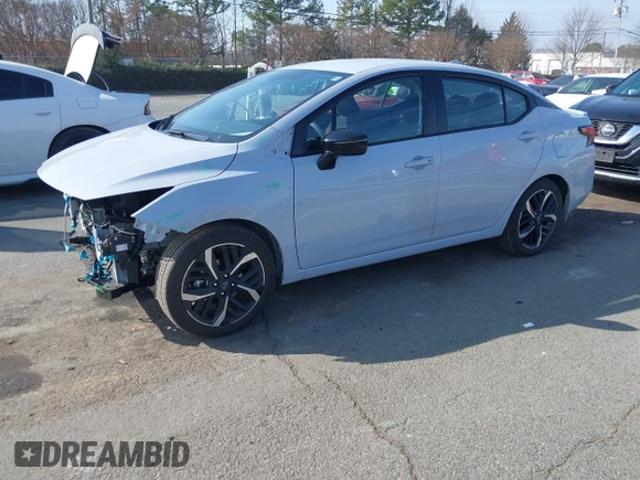 2024 Nissan Versa SR z VIN 3N1CN8FV8RL858769, wystawiony jako IAAI lot #41373294 z przebiegiem 14 128 mil mil oraz . Historia ofert i sprzedaży dostępna na DreamBid. Obrazek 18.