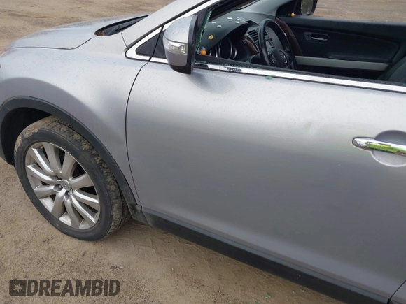 2008 Mazda CX-9 Touring with VIN JM3TB28A080157191, listed as a IAAI auction lot 41897470 with 245,364 mi miles and . Bid and sale history available at carsss.com. Image 12.