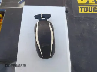 2014 Tesla Model S 60 z VIN 5YJSA1H19EFP45024, wystawiony jako IAAI lot #41960222 z przebiegiem 108 573 mil mil oraz . Historia ofert i sprzedaży dostępna na DreamBid. Obrazek 11.