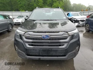 2025 Subaru Forester Premium with VIN JF2SLDDCXSH508638, listed as a Copart auction lot 57201385 with 7,737 mi miles and Salvage title. Bid and sale history available at DreamBid. Image 5.