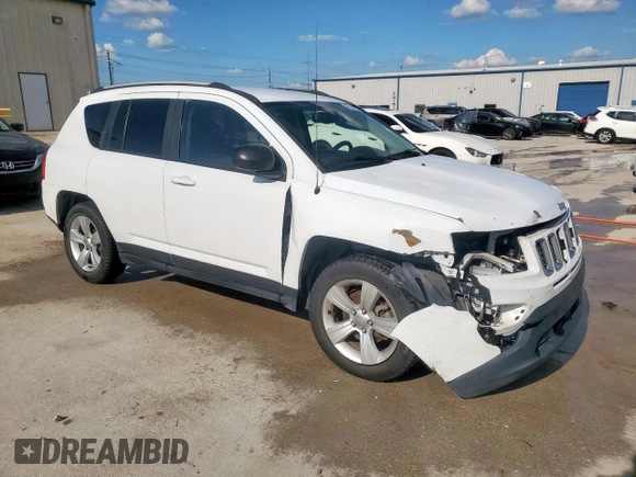 2017 Jeep Compass Sport SE with VIN 1C4NJCBA9HD123813, listed as a Copart auction lot 56534175 with 151,287 mi miles and Salvage title. Bid and sale history available at DreamBid. Image 4.