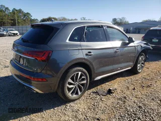 2022 Audi Q5 S line Premium Plus with VIN WA1EAAFY7N2050583, listed as a Copart auction lot 49108475 with 34,090 mi miles and Salvage Title. Bid and sale history available at DreamBid. Image 3.