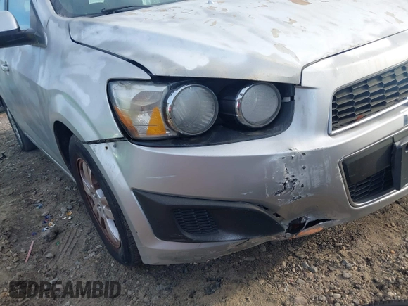 2013 Chevrolet Sonic LT with VIN 1G1JC5SH1D4205197, listed as a IAAI auction lot 41623803 with 153,666 mi miles and . Bid and sale history available at DreamBid. Image 6.