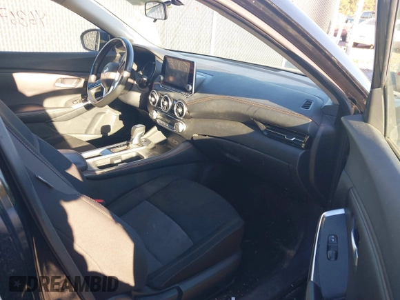 2021 Nissan Sentra SR with VIN 3N1AB8DV4MY331763, listed as a IAAI auction lot 40889192 with 46,867 mi miles and . Bid and sale history available at DreamBid. Image 5.