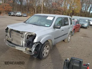 2010 Honda Pilot LX with VIN 5FNYF4H29AB002203, listed as a IAAI auction lot 40858777 with 128,621 mi miles and . Bid and sale history available at DreamBid. Image 2.