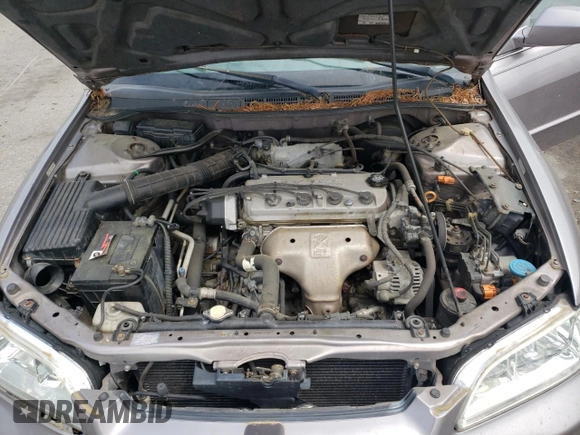 2000 Honda Accord EX z VIN 1HGCG5656YA060963, wystawiony jako Copart lot #54715235 z przebiegiem 266 918 mil mil oraz Szkoda całkowita • Salvage title. Historia ofert i sprzedaży dostępna na DreamBid. Obrazek 11.