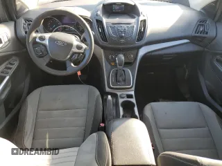 2013 Ford Escape SE with VIN 1FMCU0GX1DUB10439, listed as a Copart auction lot 49320845 with 145,614 mi miles and Clean title. Bid and sale history available at DreamBid. Image 8.