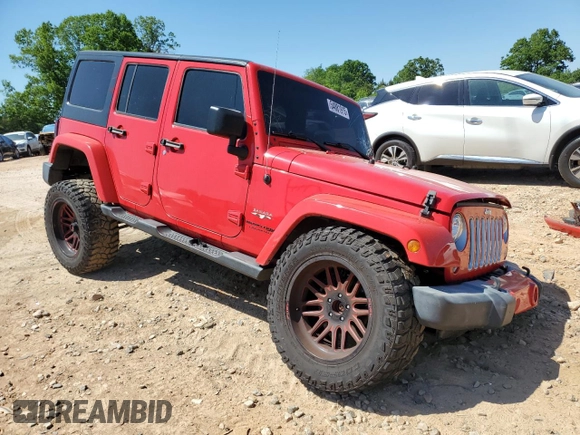 2018 Jeep Wrangler Unlimited Sahara z VIN 1C4BJWEGXJL913539, wystawiony jako Copart lot #54881915 z przebiegiem 108 119 mil mil oraz Szkoda całkowita • Salvage title. Historia ofert i sprzedaży dostępna na DreamBid. Obrazek 4.