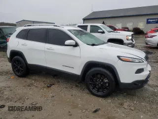2017 Jeep Cherokee Latitude with VIN 1C4PJMCBXHD230889, listed as a Copart auction lot 80303224 with 0 mi miles and Non Repairable. Bid and sale history available at carsss.com. Image 4.