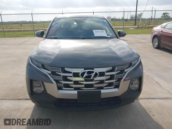 2022 Hyundai Santa Cruz SEL with VIN 5NTJBDAE4NH022823, listed as a IAAI auction lot 42051616 with 23,158 mi miles and . Bid and sale history available at DreamBid. Image 12.