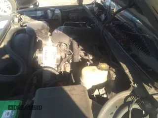 2002 Chevrolet Silverado 1500 LS с VIN 2GCEC19T321212060, выставлен на аукционе IAAI как лот 41155316 с пробегом 137 679 миль миль и . История ставок и продаж доступна на DreamBid. Изображение 12.