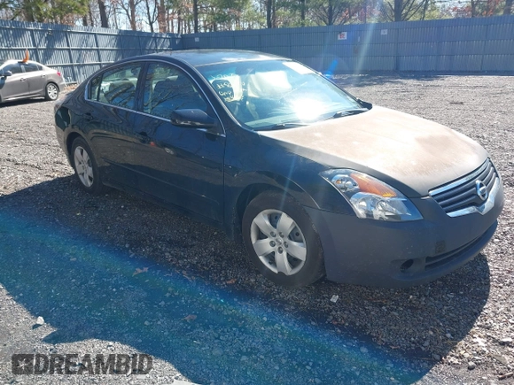 2007 Nissan Altima 2.5 S with VIN 1N4AL21E57C238670, listed as a IAAI auction lot 41854744 with 143,170 mi miles. Bid and sale history available at carsss.com. Image 1.