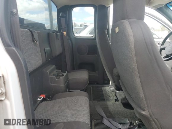 2012 GMC Canyon z VIN 1GTE5MFE6C8169267, wystawiony jako Copart lot #50096415 z przebiegiem 192 546 mil mil oraz Czysty tytuł • Clean title. Historia ofert i sprzedaży dostępna na DreamBid. Obrazek 10.