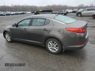 2011 Kia Optima LX z VIN KNAGM4A75B5173585, wystawiony jako Copart lot #51895325 z przebiegiem 137 318 mil mil oraz Szkoda całkowita • Salvage title. Historia ofert i sprzedaży dostępna na DreamBid. Obrazek 2.
