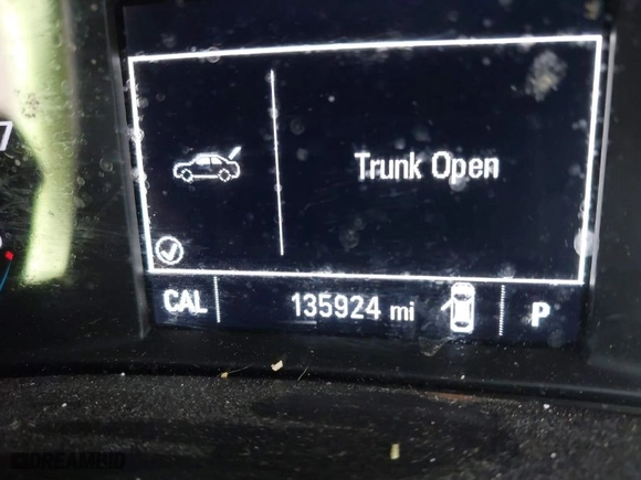 2018 Chevrolet Malibu LT with VIN 1G1ZD5ST8JF263988, listed as a IAAI auction lot 41821778 with 135,924 mi miles. Bid and sale history available at carsss.com. Image 16.