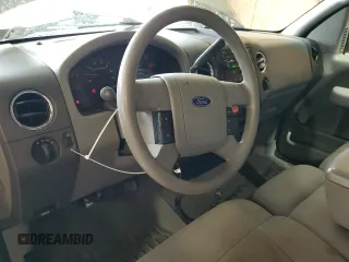 2004 Ford F-150 XL with VIN 1FTRF14W64NB86078, listed as a Copart auction lot 59311705 with 133,732 mi miles and Clean title. Bid and sale history available at DreamBid. Image 8.