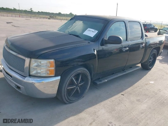 2012 Chevrolet Silverado 1500 LT with VIN 3GCPCSEA4CG203959, listed as a IAAI auction lot 42037697 with 1 mi miles. Bid and sale history available at carsss.com. Image 2.