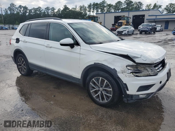2018 Volkswagen Tiguan SEL с VIN 3VV3B7AX3JM005513, выставлен на аукционе Copart как лот 65977035 с пробегом 250 919 миль миль и Чистый • Clean title. История ставок и продаж доступна на DreamBid. Изображение 4.