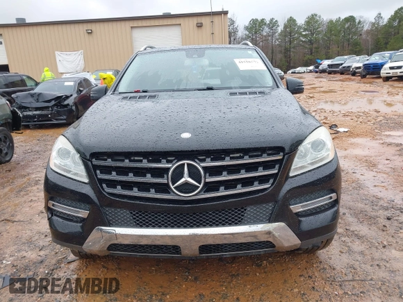 2015 Mercedes-Benz M 350 with VIN 4JGDA5JB4FA544530, listed as a IAAI auction lot 41558572 with 200,973 mi miles and . Bid and sale history available at DreamBid. Image 12.