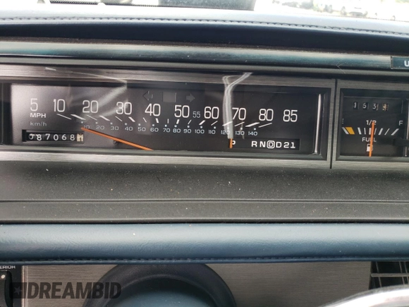 1989 Oldsmobile Delta z VIN 1G3HN54C8KH301125, wystawiony jako Copart lot #70709764 z przebiegiem 87 068 mil mil oraz Tytuł czysty. Historia ofert i sprzedaży dostępna na DreamBid. Obrazek 9.
