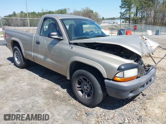 2003 Dodge Dakota with VIN 1D7FL16X13S358492, listed as a IAAI auction lot 41903051 with 151,162 mi miles. Bid and sale history available at carsss.com. Image 1.