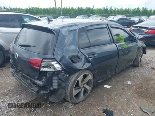 2019 Volkswagen GTI S с VIN 3VW5T7AU5KM017879, выставлен на аукционе IAAI как лот 42393203 с пробегом 52 133 миль миль и . История ставок и продаж доступна на DreamBid. Изображение 4.