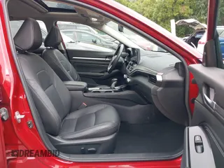 2023 Nissan Altima SL with VIN 1N4BL4EV6PN335147, listed as a IAAI auction lot 40036724 with 31,912 mi miles and . Bid and sale history available at DreamBid. Image 5.
