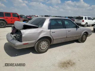 1996 Oldsmobile Cutlass Ciera 1SA VX5 z VIN 1G3AJ55M2T6354131, wystawiony jako Copart lot #74458314 z przebiegiem 55 998 mil mil oraz Szkody całkowita. Historia ofert i sprzedaży dostępna na DreamBid. Obrazek 3.