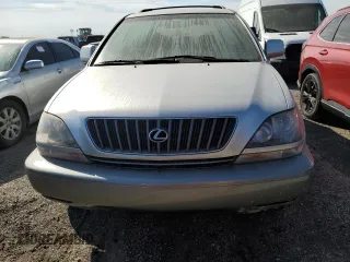 2000 Lexus RX 300 with VIN JT6HF10U8Y0138334, listed as a Copart auction lot 74931824 with 0 mi miles and Salvage Title. Bid and sale history available at carsss.com. Image 5.