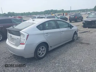 2010 Toyota Prius II z VIN JTDKN3DU2A0221688, wystawiony jako IAAI lot #42426131 z przebiegiem Nie podano mil oraz . Historia ofert i sprzedaży dostępna na DreamBid. Obrazek 4.
