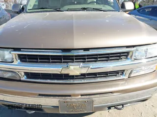 2004 Chevrolet Suburban LS with VIN 1GNEC16Z14J112645, listed as a IAAI auction lot 41699031 with 105,707 mi miles. Bid and sale history available at carsss.com. Image 6.