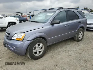 2009 Kia Sorento LX with VIN KNDJD735495875042, listed as a Copart auction lot 42787565 with 124,270 mi miles and Salvage Title. Bid and sale history available at carsss.com. Image 1.