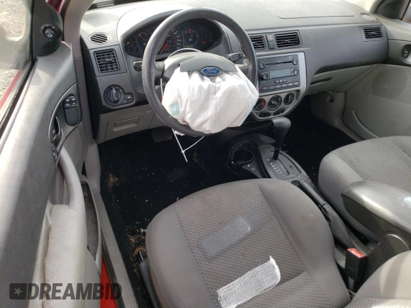2007 Ford Focus S with VIN 1FAFP31N67W268937, listed as a Copart auction lot 43875925 with 141,786 mi miles and Salvage Title. Bid and sale history available at DreamBid. Image 8.