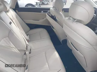 2018 Genesis G80 3.8L with VIN KMHGN4JE0JU246022, listed as a IAAI auction lot 41855219 with 106,277 mi miles. Bid and sale history available at carsss.com. Image 8.