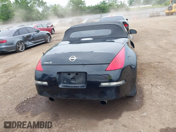 2006 Nissan 350Z Touring z VIN JN1AZ36A76M456514, wystawiony jako IAAI lot #42266616 z przebiegiem 129 729 mil mil oraz . Historia ofert i sprzedaży dostępna na DreamBid. Obrazek 17.