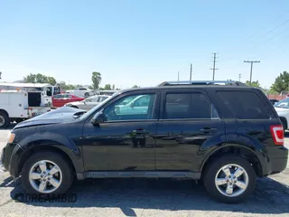 2012 Ford Escape Limited z VIN 1FMCU0EG0CKC18936, wystawiony jako IAAI lot #42303201 z przebiegiem 132 416 mil mil oraz . Historia ofert i sprzedaży dostępna na DreamBid. Obrazek 14.