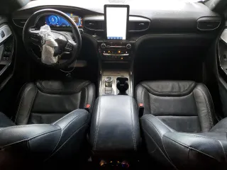 2021 Ford Explorer ST z VIN 1FM5K8GC4MGB49910, wystawiony jako Copart lot #51672025 z przebiegiem 78 321 mil mil oraz Szkoda całkowita • Salvage title. Historia ofert i sprzedaży dostępna na DreamBid. Obrazek 8.