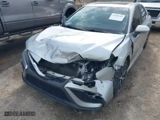 2021 Toyota Camry SE Nightshade with VIN 4T1G11AK2MU559612, listed as a IAAI auction lot 41596782 with 90,956 mi miles. Bid and sale history available at carsss.com. Image 6.