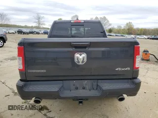 2024 Ram 1500 Big Horn z VIN 1C6SRFFTXRN125064, wystawiony jako Copart lot #53907555 z przebiegiem 44 434 mil mil oraz Szkoda całkowita • Salvage title. Historia ofert i sprzedaży dostępna na DreamBid. Obrazek 6.