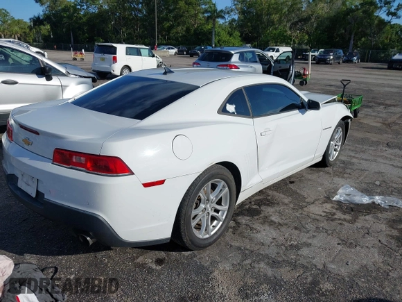 2014 Chevrolet Camaro LT z VIN 2G1FB1E32E9305387, wystawiony jako IAAI lot #42406536 z przebiegiem 129 121 mil mil oraz . Historia ofert i sprzedaży dostępna na DreamBid. Obrazek 4.