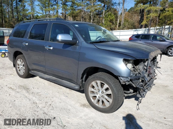 2010 Toyota Sequoia Ltd with VIN 5TDKY5G18AS030293, listed as a Copart auction lot 82199464 with 207,452 mi miles and Salvage Title. Bid and sale history available at carsss.com. Image 4.