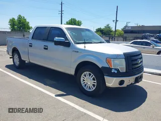 2013 Ford F-150 XL with VIN 1FTFW1CF0DKF43633, listed as a IAAI auction lot 42337346 with 196,920 mi miles and . Bid and sale history available at DreamBid. Image 1.