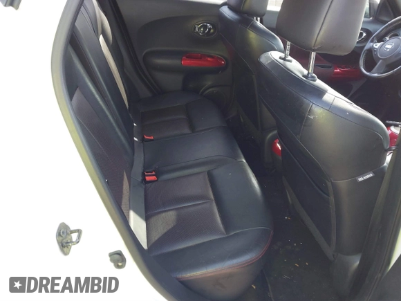 2014 Nissan Juke S with VIN JN8AF5MV2ET355896, listed as a IAAI auction lot 41840735 with 119,406 mi miles. Bid and sale history available at carsss.com. Image 8.