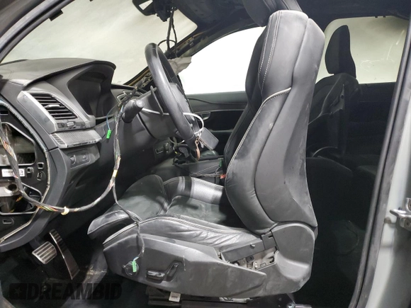 2019 Volvo XC90 R-Design with VIN YV4A22PM4K1490312, listed as a Copart auction lot 43811195 with 38,303 mi miles and Salvage Title. Bid and sale history available at carsss.com. Image 7.