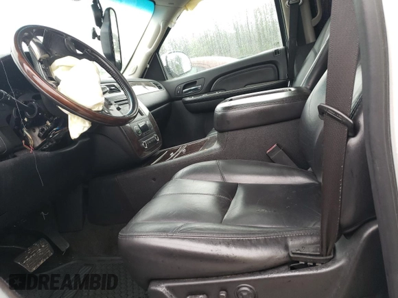 2007 GMC Yukon XL z VIN 1GKFK66837J193760, wystawiony jako Copart lot #58506515 z przebiegiem 198 342 mil mil oraz Szkoda całkowita • Salvage title. Historia ofert i sprzedaży dostępna na DreamBid. Obrazek 7.