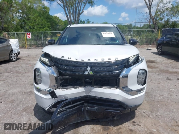 2022 Mitsubishi Outlander SE z VIN JA4J3UA85NZ055855, wystawiony jako IAAI lot #42020874 z przebiegiem 37 756 mil mil oraz . Historia ofert i sprzedaży dostępna na DreamBid. Obrazek 6.