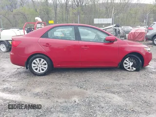 2013 Kia Forte EX with VIN KNAFU4A27D5729222, listed as a IAAI auction lot 42005687 with 124,785 mi miles. Bid and sale history available at carsss.com. Image 13.